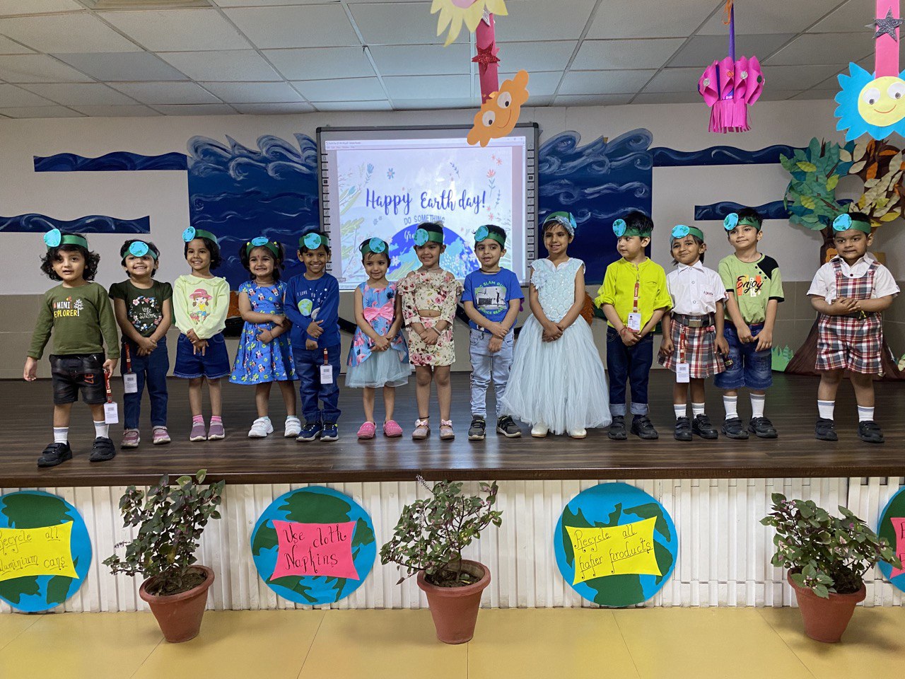 The students of Ajanta Public School, Sector 31, Gurugram celebrated Earth Day with immense enthusiasm